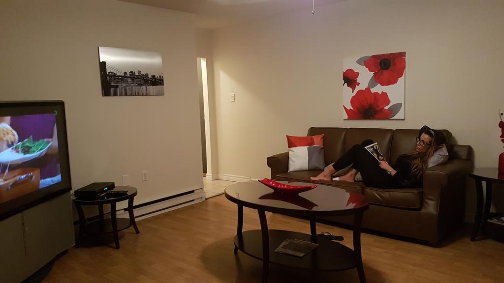 Three-Bedroom Apartment Sweet #6 By Amazing Property Rentals جاتينو المظهر الخارجي الصورة
